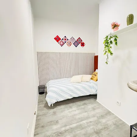 Alcantara Lx Guest house Lisbon